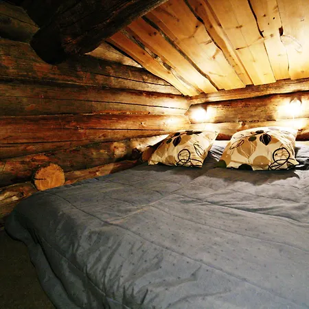 Σαλέ Kivikoski Pyhtaa